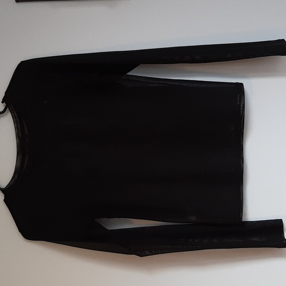 Mesh long sleeve black top - Picture 3 of 7